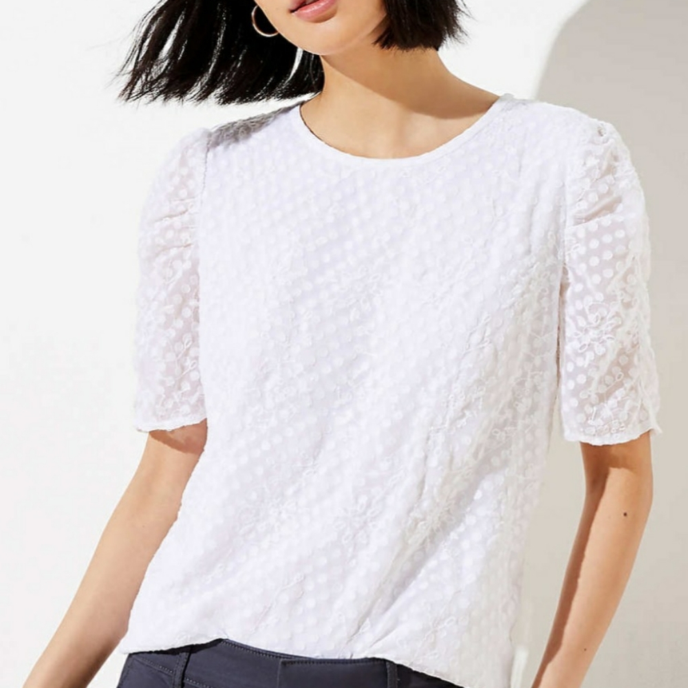 Loft PETITE CLIP DOT PUFF SLEEVE TOP
